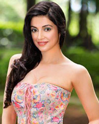 Divya Khosla